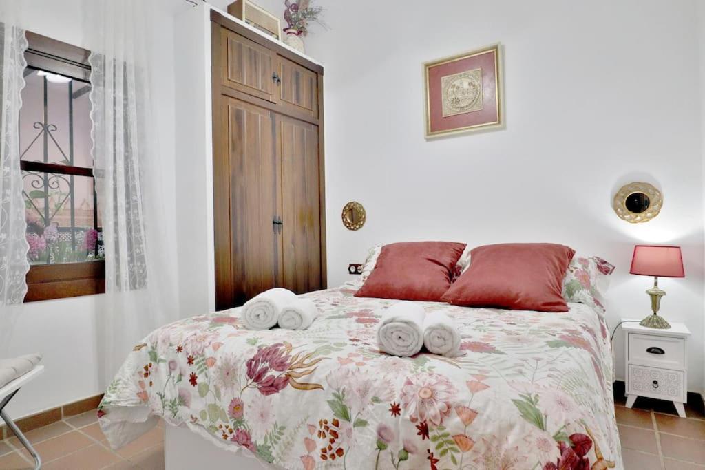 Horno24, Alojamiento Con Patio Andaluz, Tipico De コルドバ エクステリア 写真