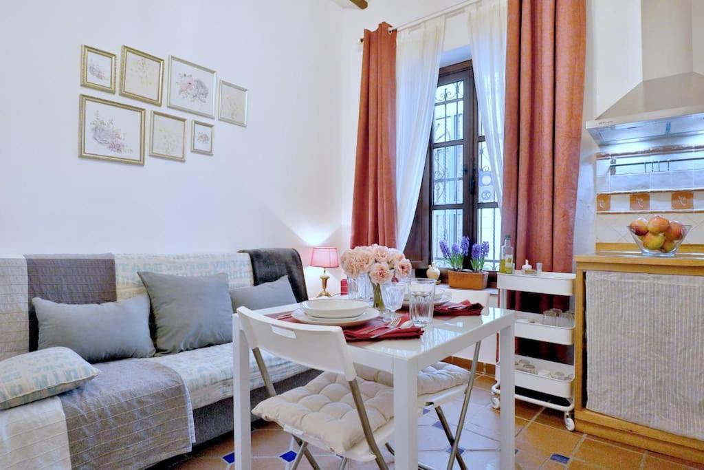 Horno24, Alojamiento Con Patio Andaluz, Tipico De コルドバ エクステリア 写真